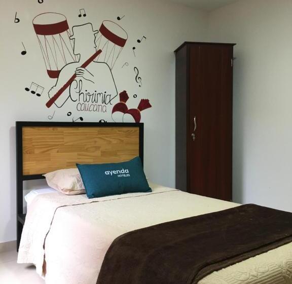 Standard room with outdoor bath, Hostal Amanari