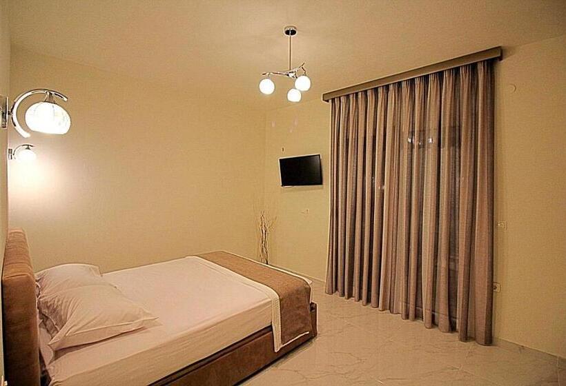 Люкс, Imagine Luxury Suites