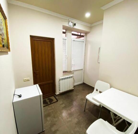침실 1개 아파트, Domino Yerevan Hostel