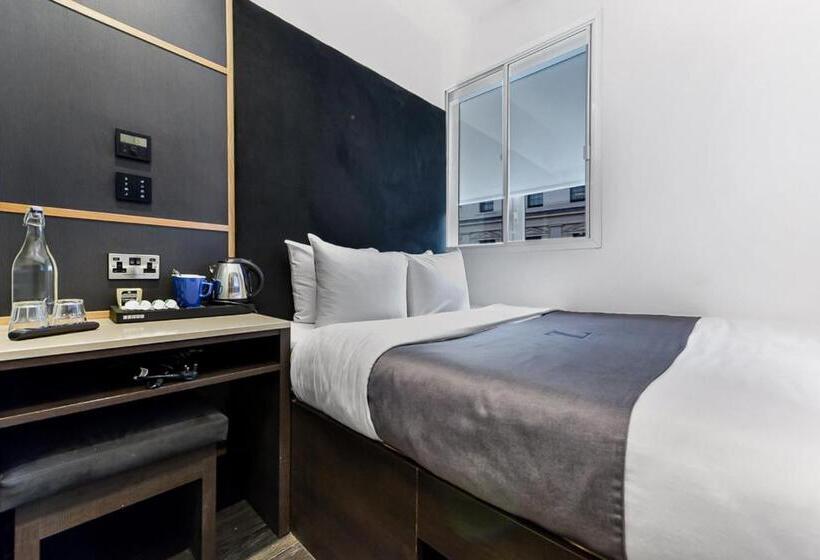 Номер Стандарт, The Z Hotel Trafalgar
