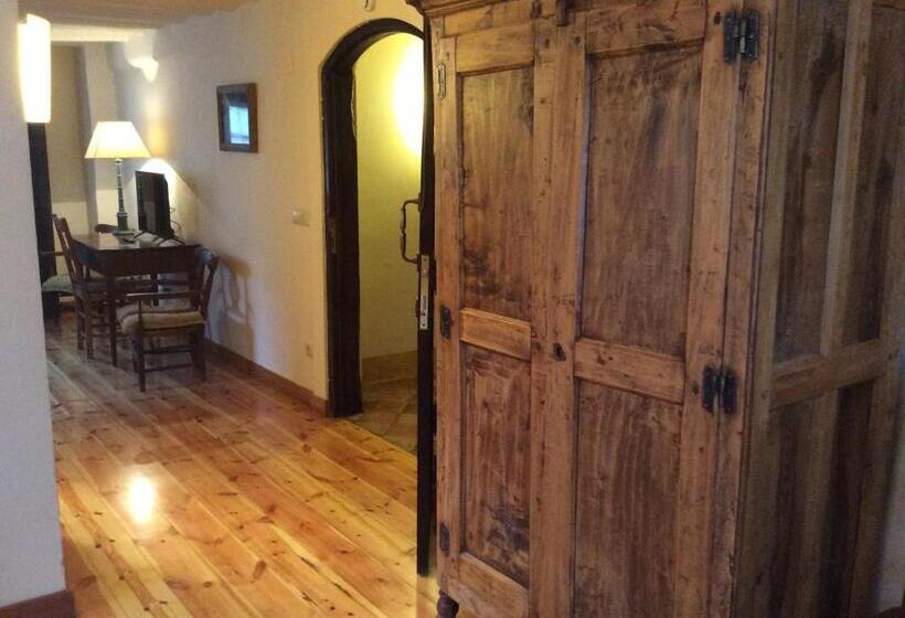 Номер Deluxe с Балконом, Casa Rural Las Pedrolas