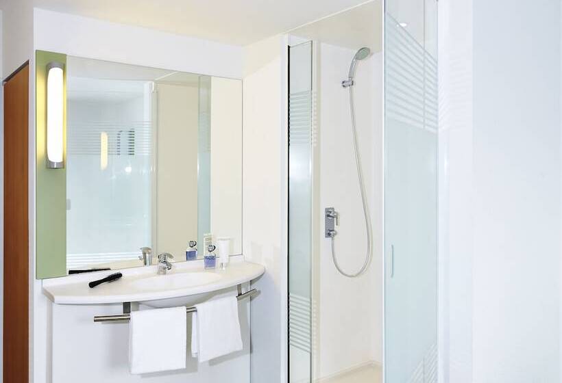 اتاق استاندارد, Ibis Zurich City West