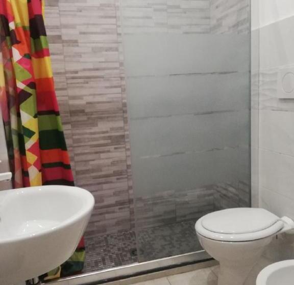 Habitación Estándar, Planet