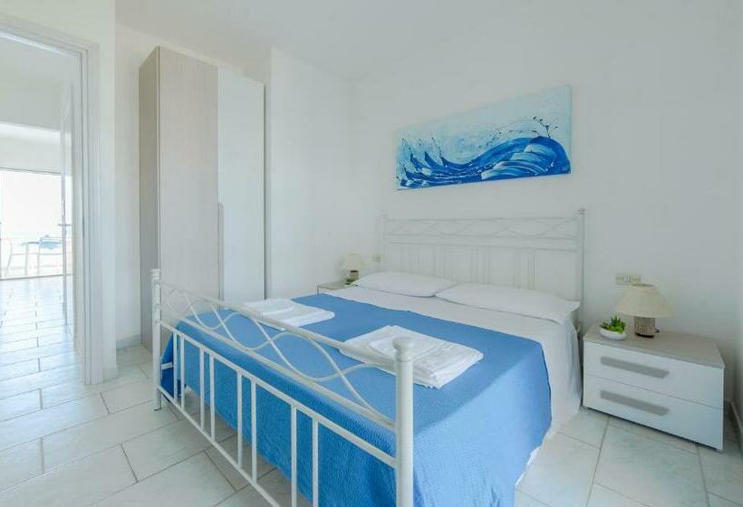 Апартаменты 1 Спальня Вид на Море, Spiaggia Bianca Apartments