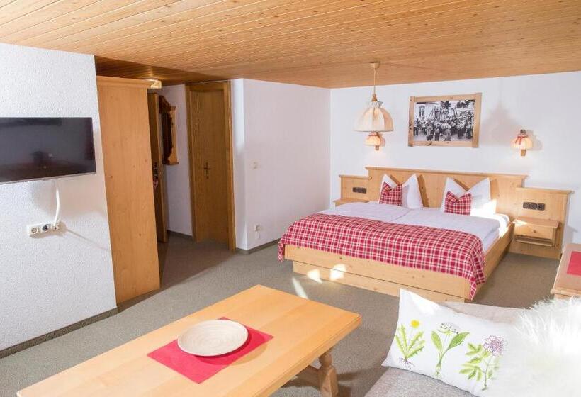 Семейный Номер, Gästehaus Fritz