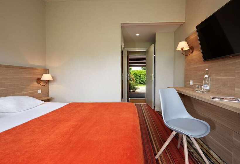 Номер Стандарт, Kyriad Prestige Beaune Le Panorama