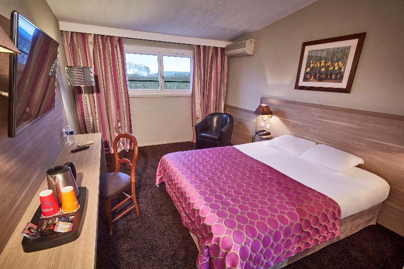 Номер Стандарт, Kyriad Prestige Beaune Le Panorama