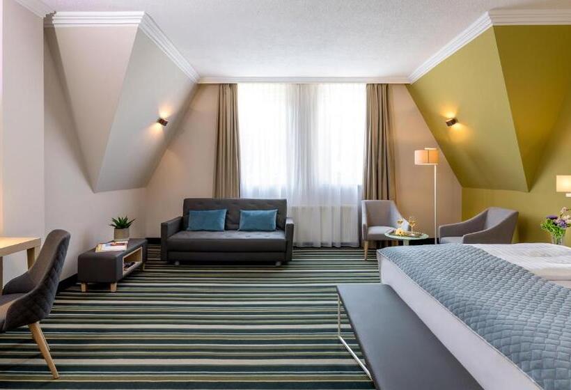 Трехместный Номер Superior, Leonardo Hotel Budapest