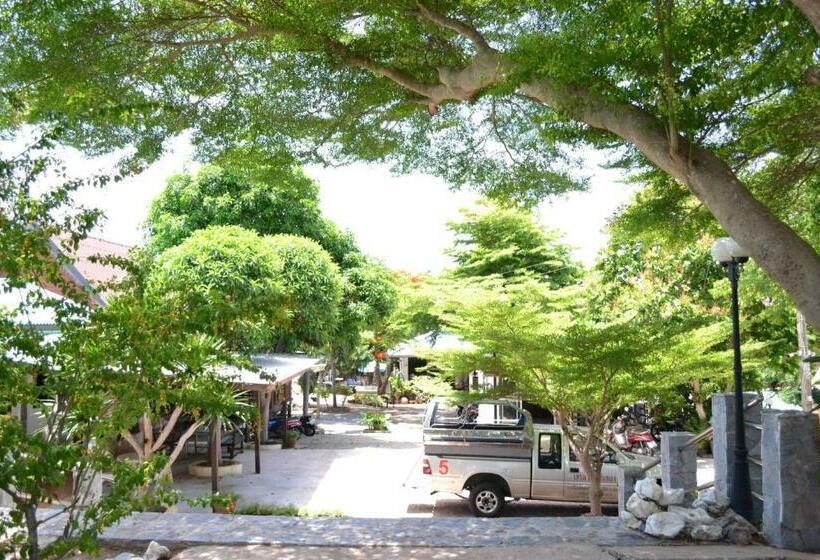 بانگلوی استاندارد 2 خوابه, Benjaporn Bungalow