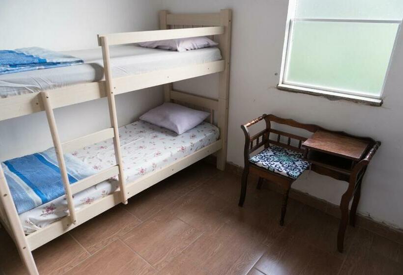 מיטה בחדר משותף, Casa & Hospedagem Carol