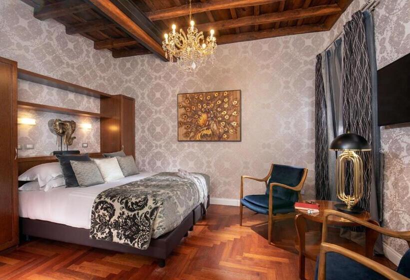 آپارتمان 2 خوابه, The Inn At The Spanish Steps
