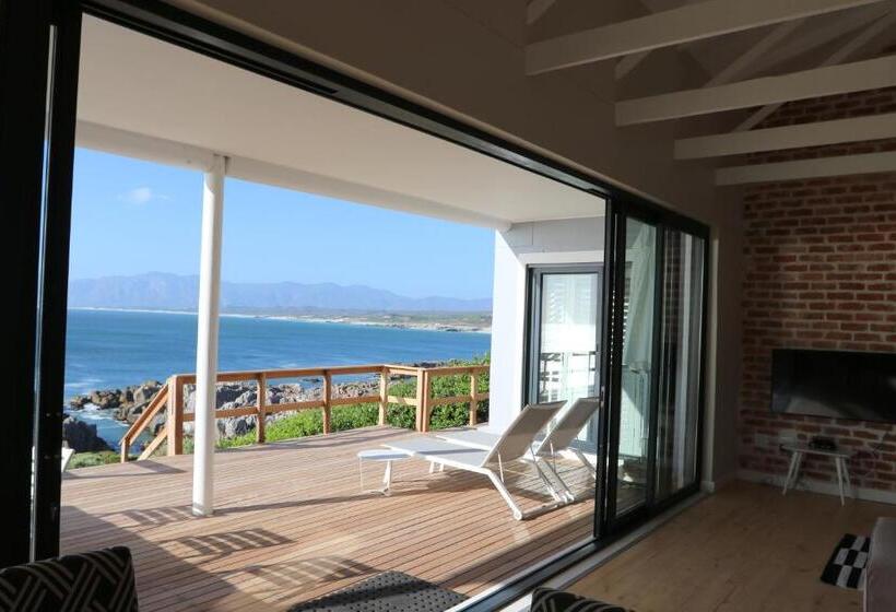 Бунгало Deluxe, Cliff Lodge
