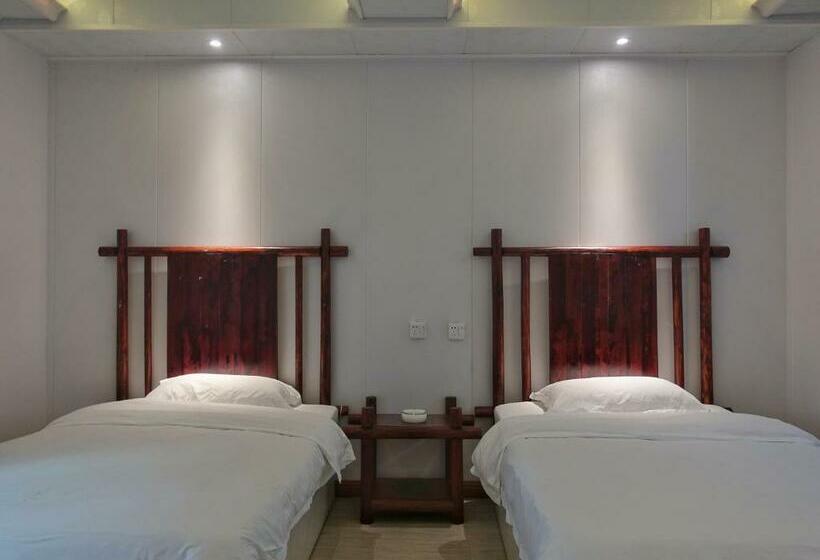 Номер Стандарт, Xingping Our Inn