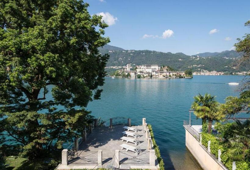 Suite with lake view, B&b Al Dom