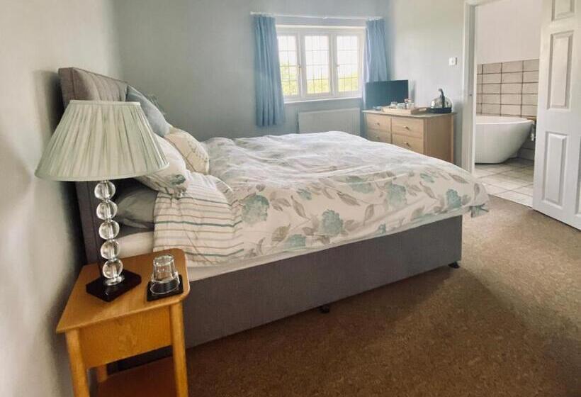 Номер Deluxe, Chadwell Hill Farm