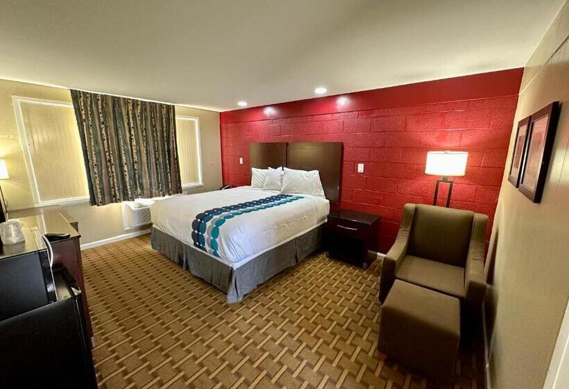 חדר סטנדרט עם מיטת קינג, Royal Inn   North Augusta   Home Of The Masters   Augusta Downtown