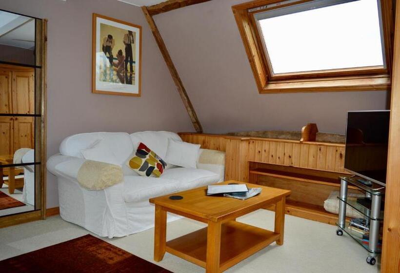スタンダード４人部屋, Cotenham Barn