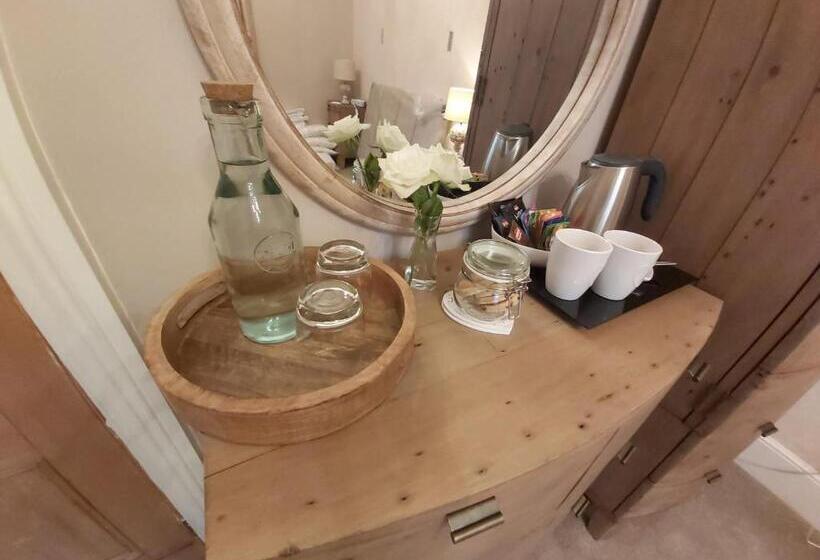 Стандартный Номер Кровать Кинг, Llys Aeron Guest House