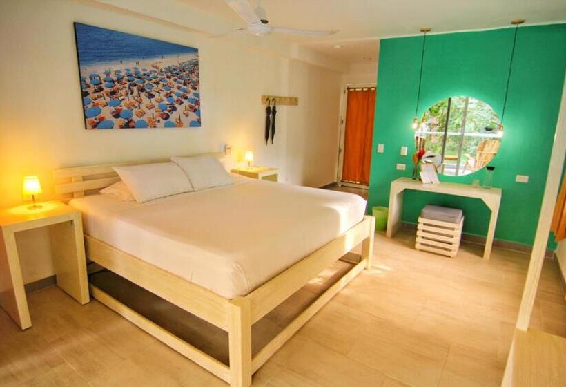 스탠다드 룸 킹사이즈 침대, Blue Mango Beach
