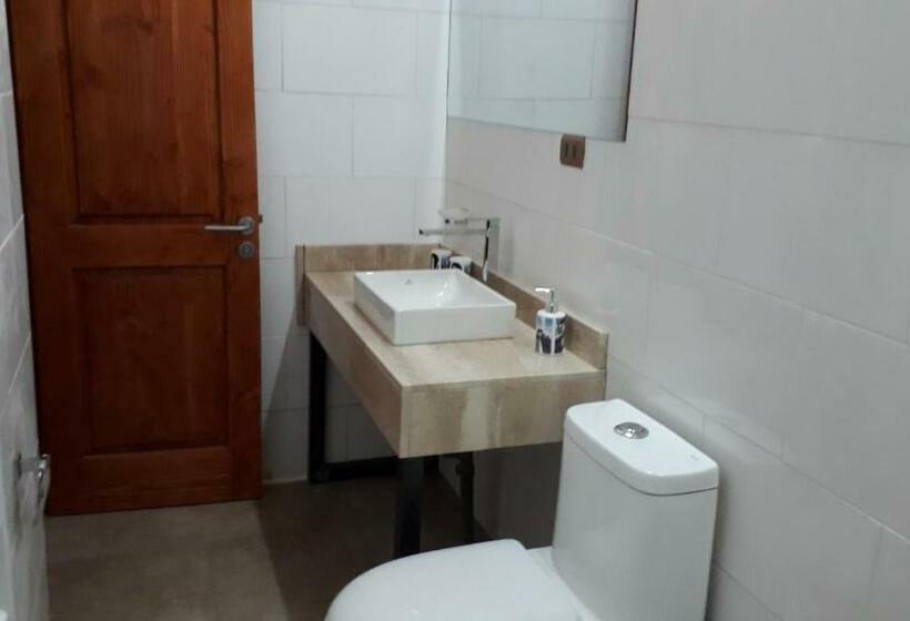 سوییت لوکس, Willy S Country Club Cauquenes
