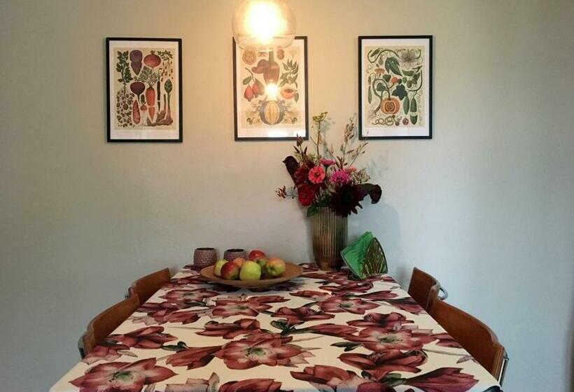 침실 2개 아파트, Hørhaven B&b