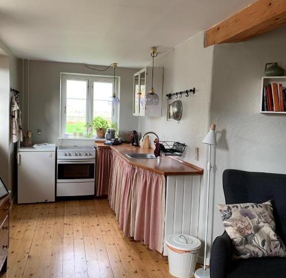 침실 2개 아파트, Hørhaven B&b