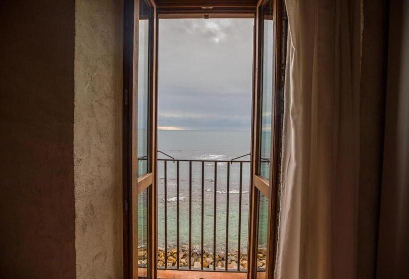 Номер Стандарт, Ostello Del Castello Di Santa Severa