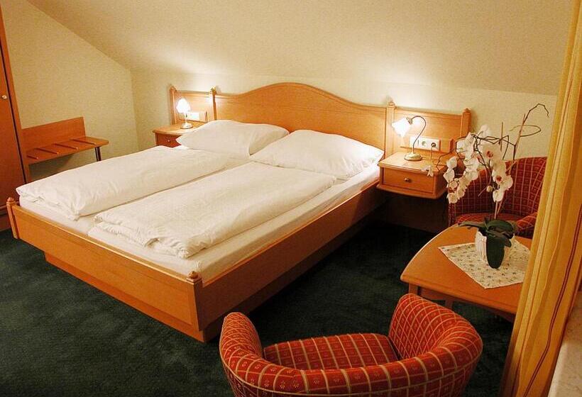 스탠다드 룸, Stiegenwirt