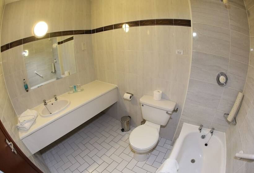 Номер Стандарт, Auburn Lodge Hotel And Leisure Centre
