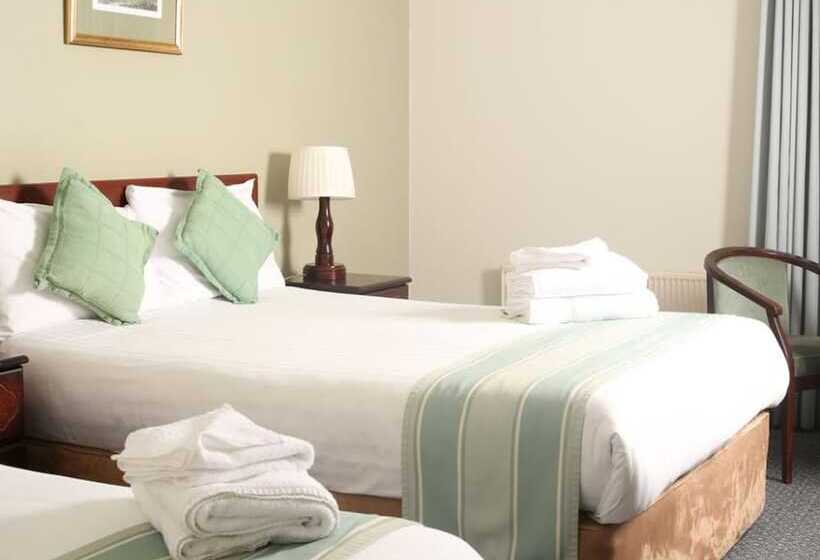 Номер Стандарт Трехместный, Auburn Lodge Hotel And Leisure Centre