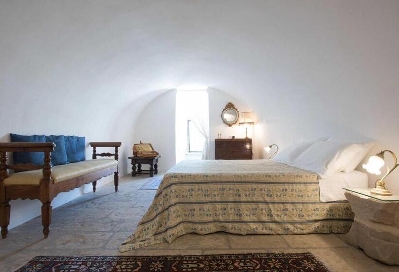 Полулюкс, Castello Di Casamassella