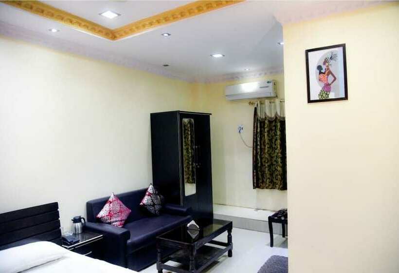 Номер Deluxe, Parvati Palace Sehore