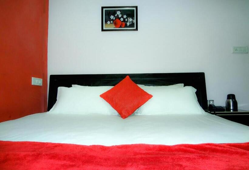 Номер Deluxe, Parvati Palace Sehore