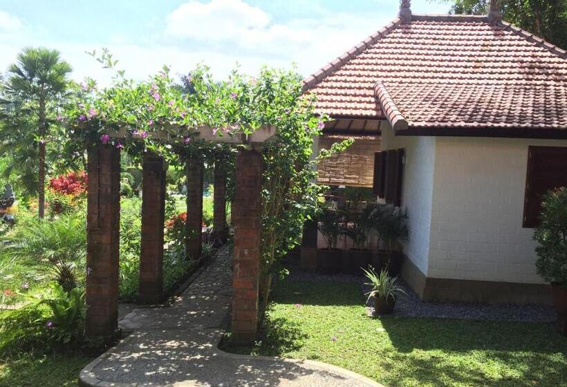 スタンダードバンガロー, Bukit Asri Lodge