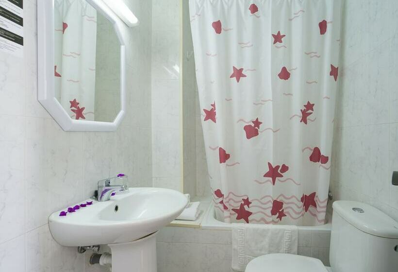 غرفة سوبيريور, Hostal Anibal Ibiza