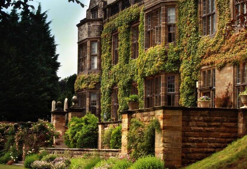 Номер Стандарт, Gisborough Hall