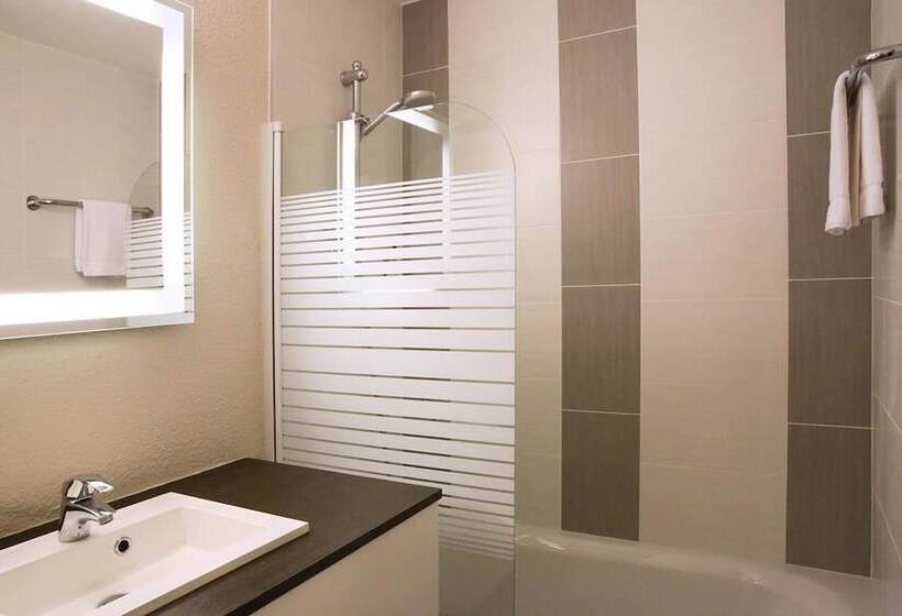 Номер Комфорт, Best Western Auray Le Loch