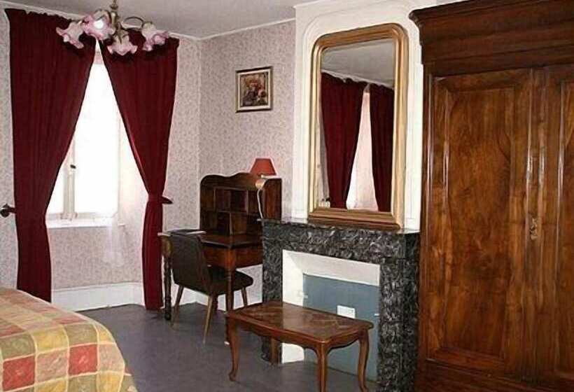 Номер Стандарт Трехместный, Hôtel Le Portalou