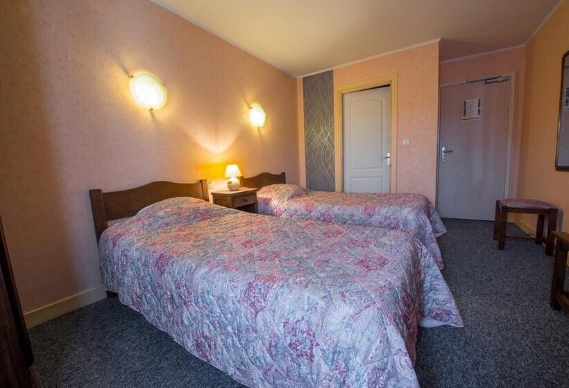 Номер Стандарт, Logis Hotels   La Table D Antan   Hôtel 2 étoiles Et Restaurant