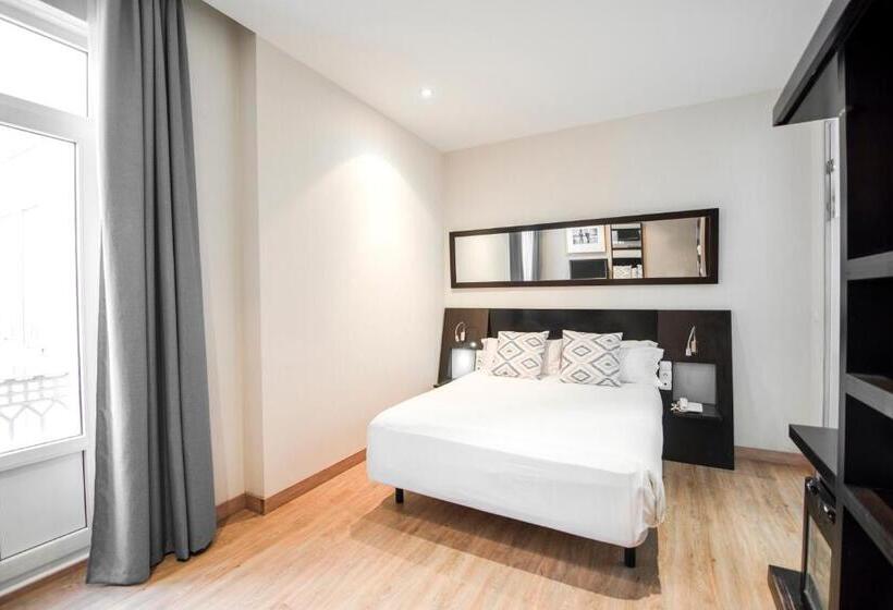 标准间, Petit Palace Plaza De La Reina