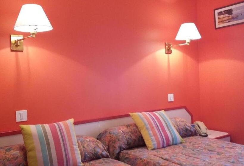 Номер Стандарт, Maison Hôtel Aux Cerisiers