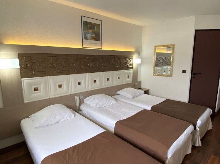Номер Стандарт Трехместный, Kimotel Eponeflins