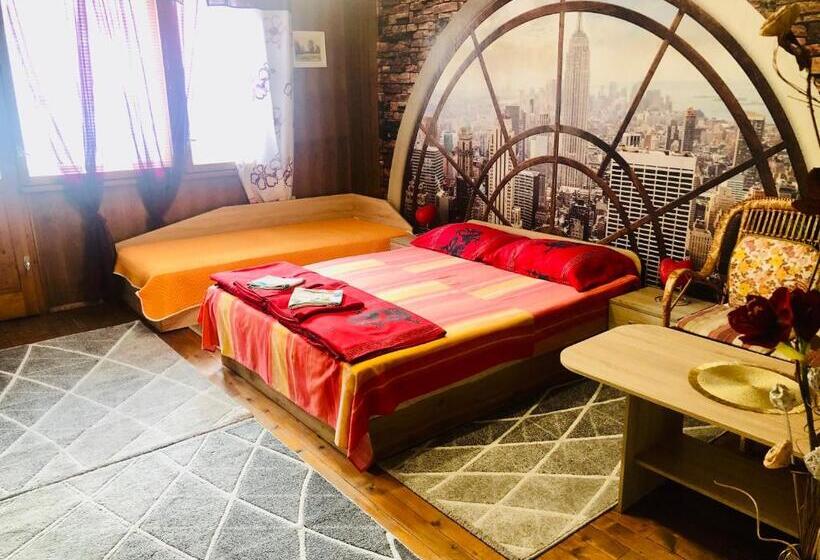Номер Стандарт с Террасой, Guest House Niya