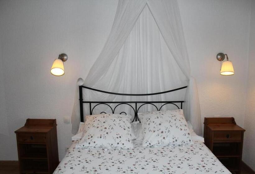 Люкс, Hôtel Le Clos Des Pins