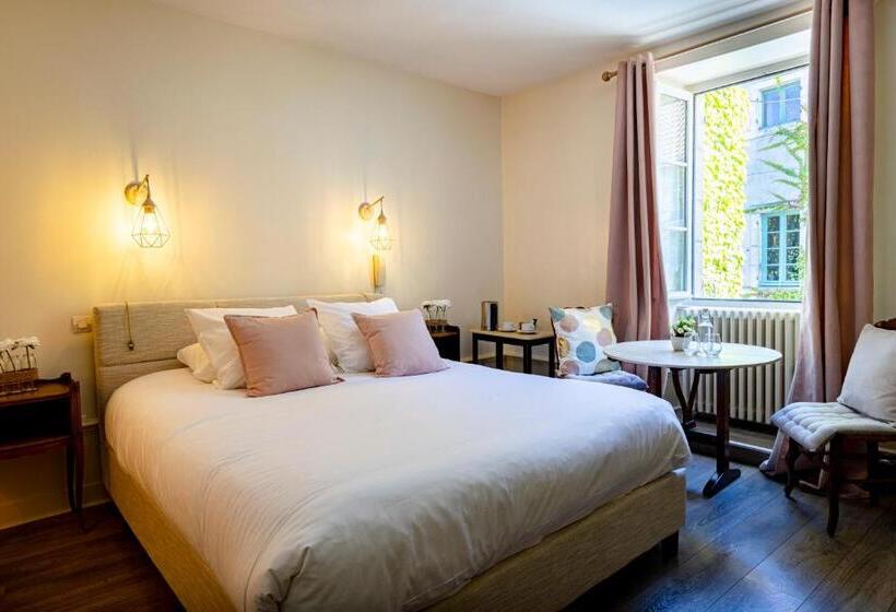 高级大房间, Logis Relais De La Source