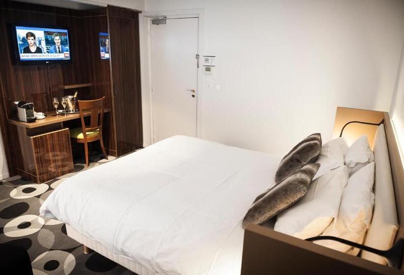 اتاق استاندارد با وان آب گرم, The Originals Boutique, Hôtel Bulles By Forgeron, Lille Sud