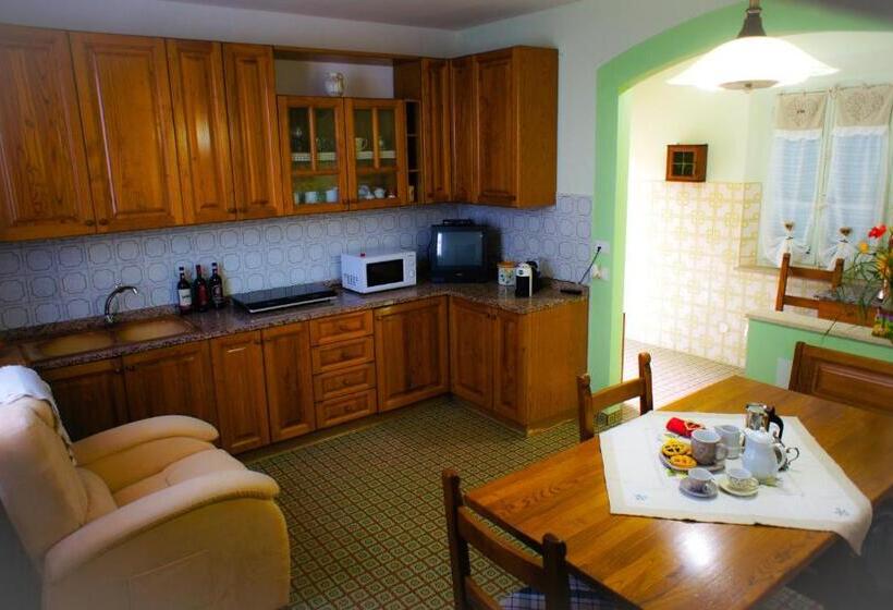 Номер Стандарт Трехместный, Casa Fonte Di Bacco
