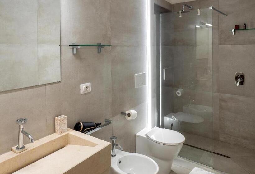 Номер Стандарт, Lucente Rooms & Suites
