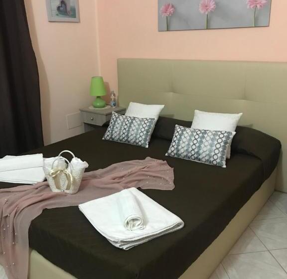 اتاق لوکس, Affittacamere Il Cortile