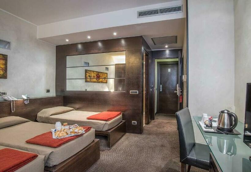 Habitación Estándar, Accademia